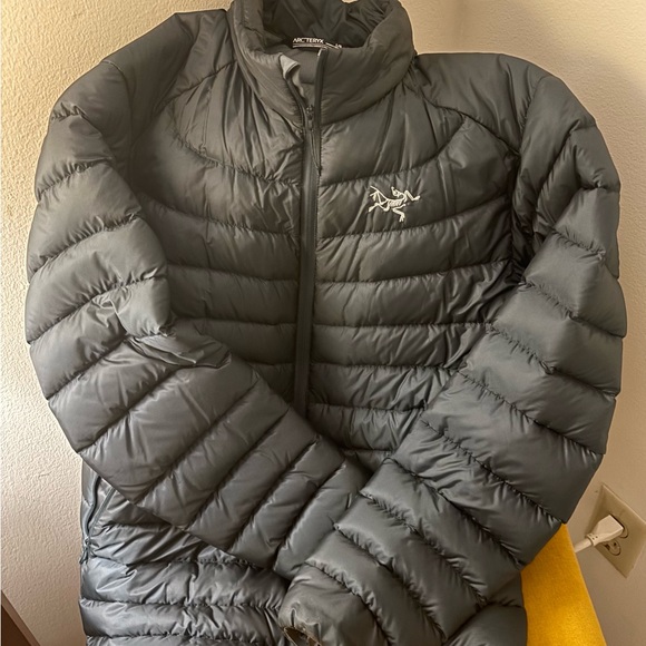 Arc'teryx Jackets & Blazers - Arc'teryx Dark Gray Insulated Jacket